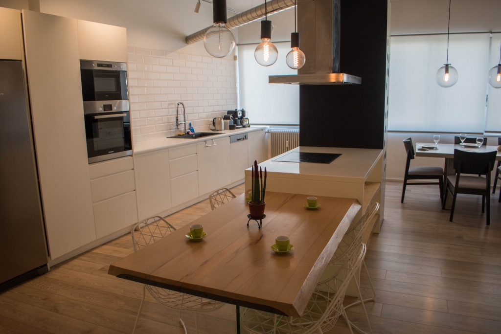 ΑΤΗΕNS – EXARCHIA – ΚOLETΤI ST. | LOFT- APARTMENT