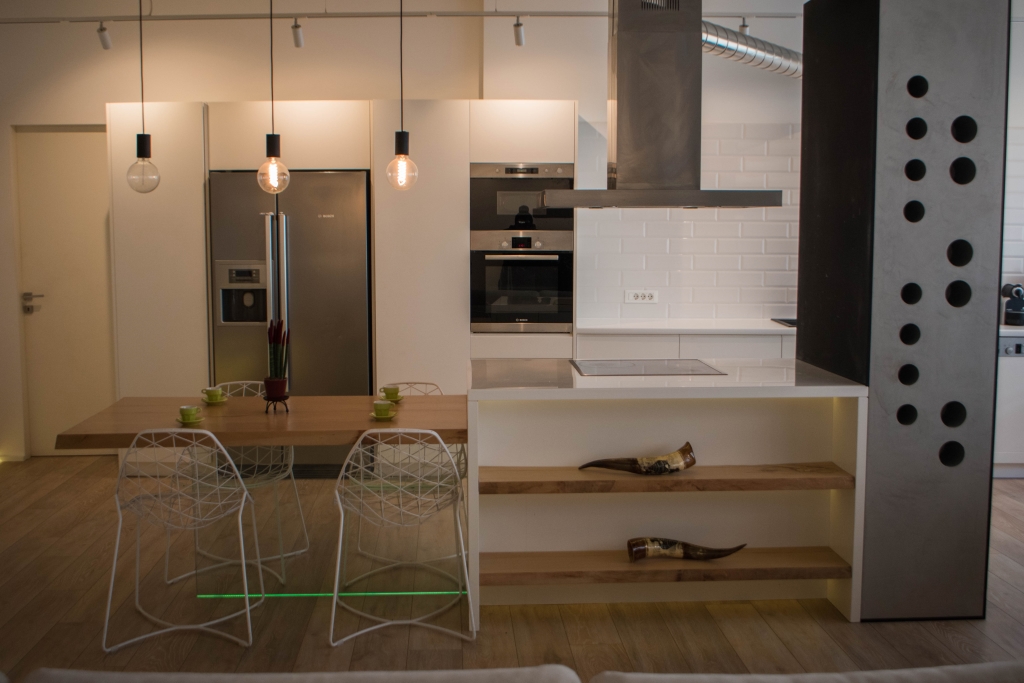 ΑΤΗΕNS – EXARCHIA – ΚOLETΤI ST. | LOFT- APARTMENT