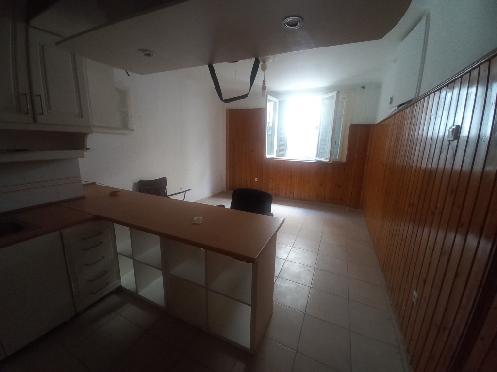 KYPSELI – CLOSE TO KOLIATSOU SQUARE | APARTMENT