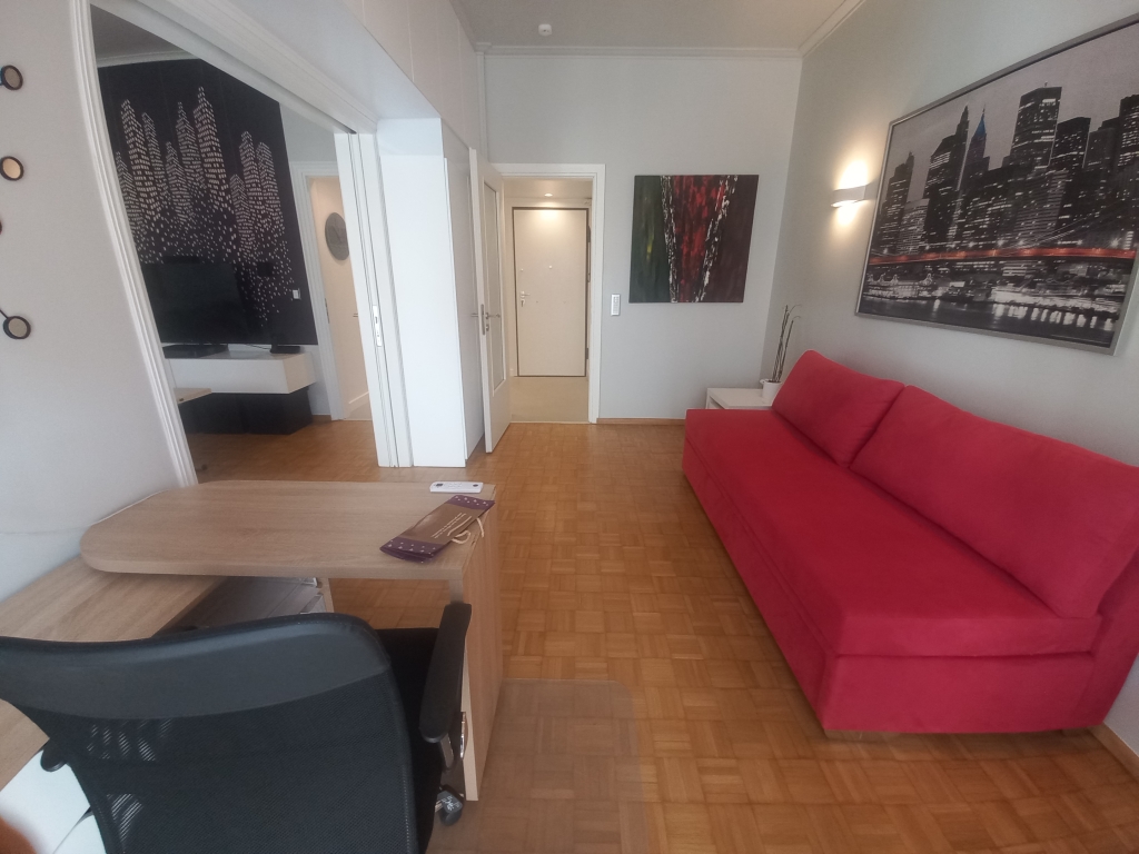 ΤΗISEIO – IN A CENTRAL LOCATION | APARTMENT