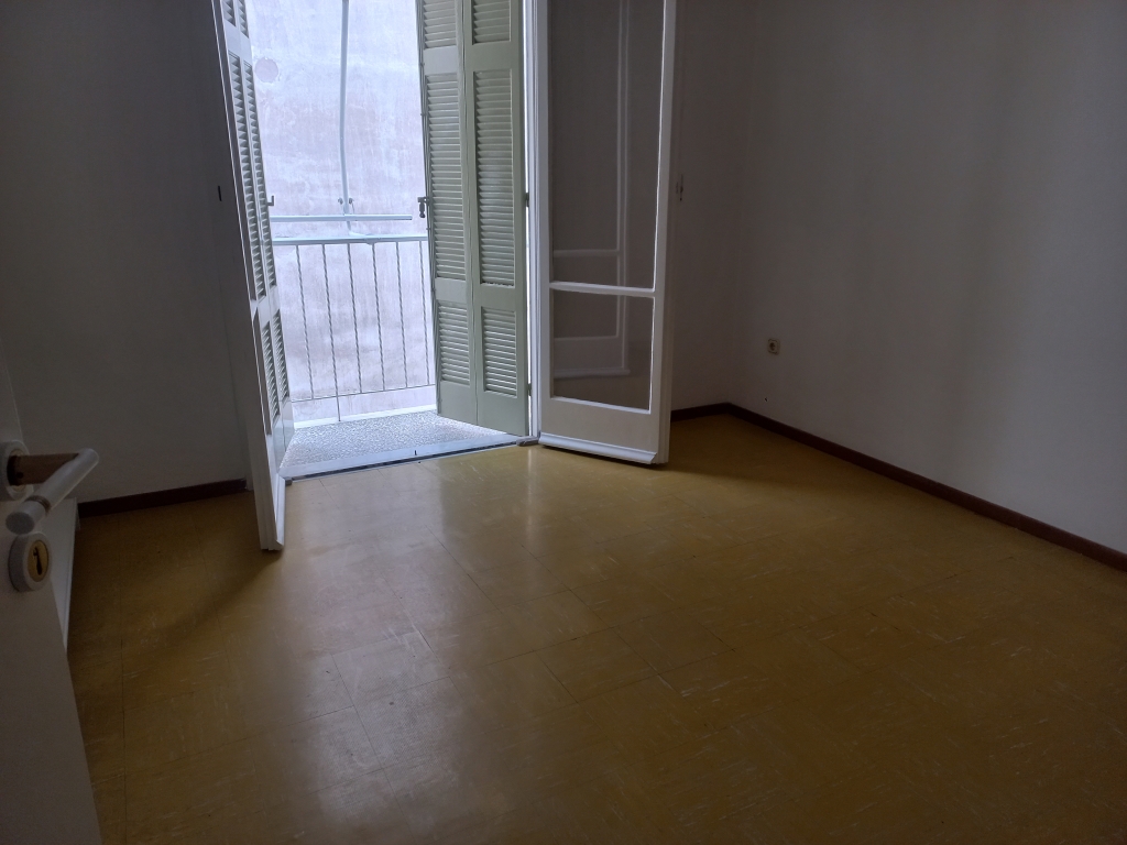 PANGRATI – CLOSE TO VARNAVA SQUARE | APARTMENT