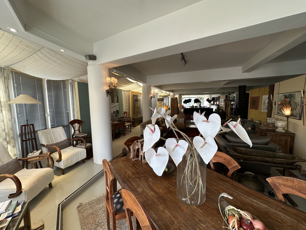 PSYRI – OVERLOOKING THE ACROPOLIS | DUPLEX LOFT