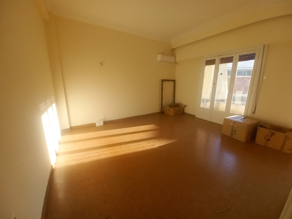 PANGRATI – ST. NICHOLAS | ENTIRE FLOOR APARTMENT