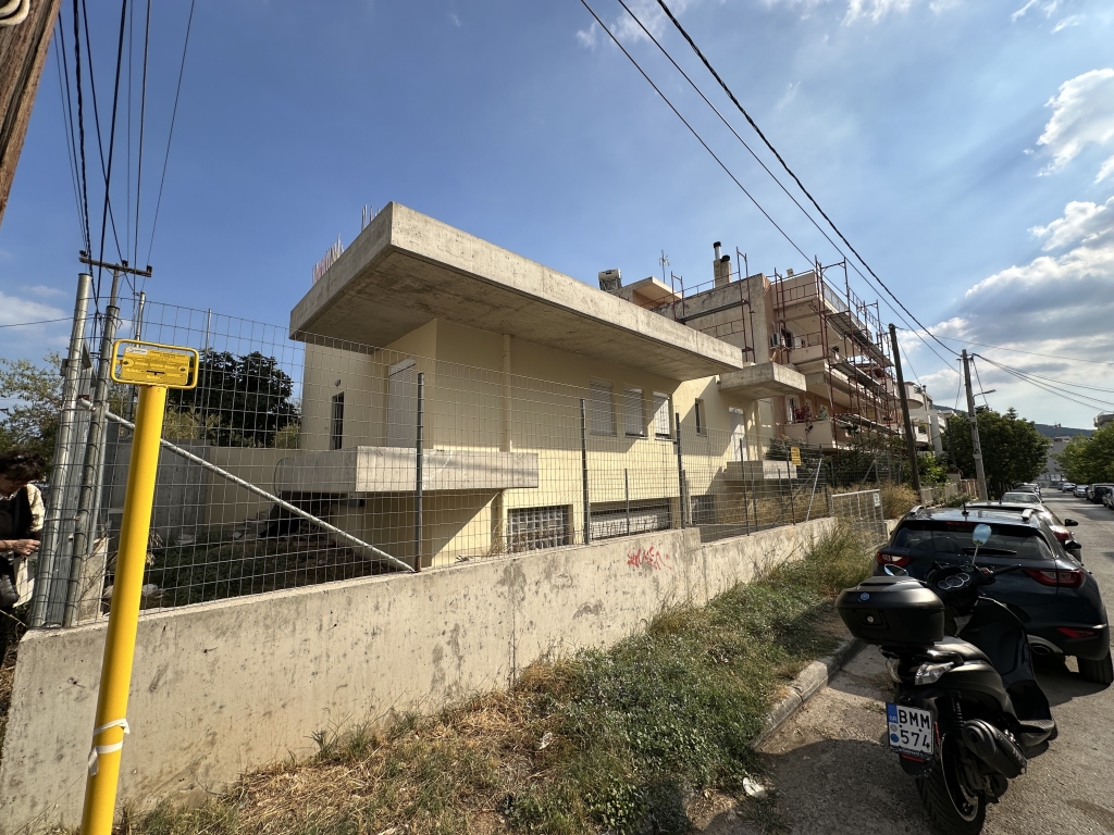 AGIA PARASKEVI – IN A QUIET LOCATION | APARTMENT BUILDING